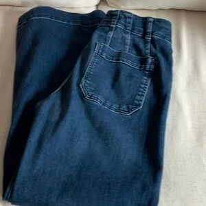 Pilcro wide leg denim jeans. Size 28 tall